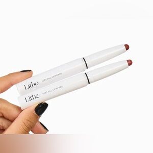 LITHE BEAUTY Soft Fill Lip Pencils in Dusk & Scarlet NIB Brand New